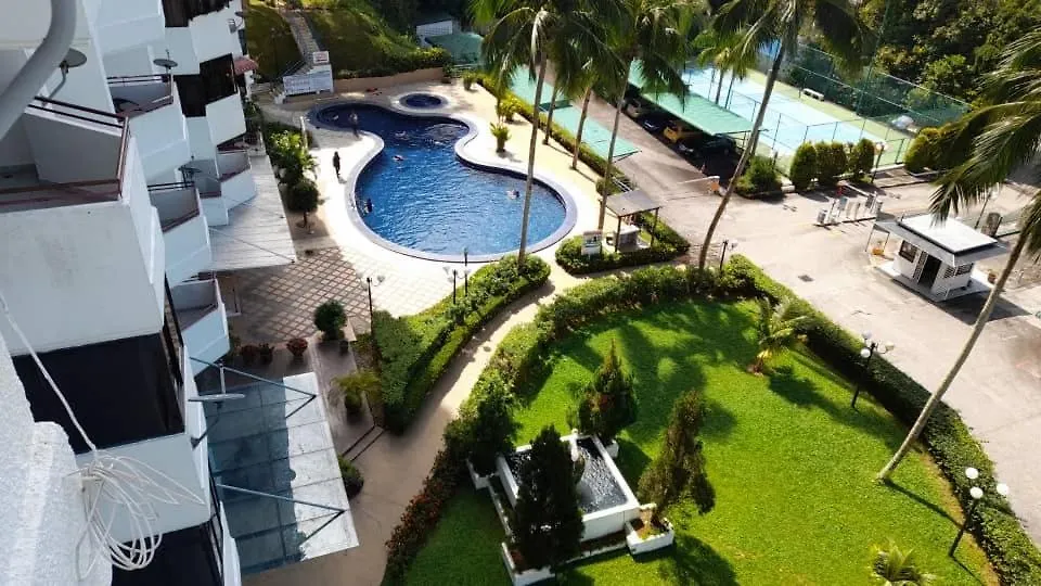 아파트 Susie'S Resort Seaview Suites At Sri Sayang 바투 페링기